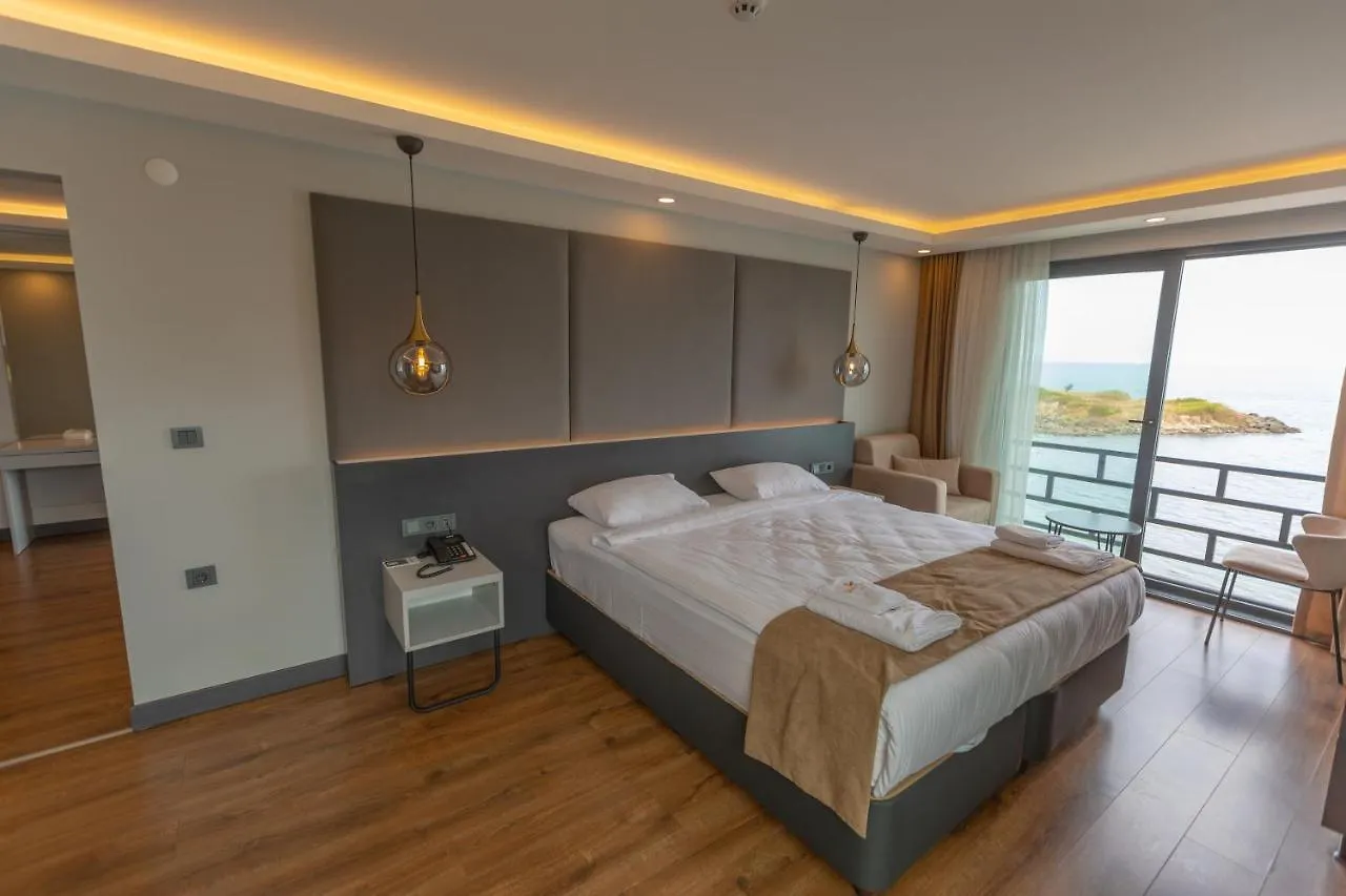 טראבזון Santana Otel